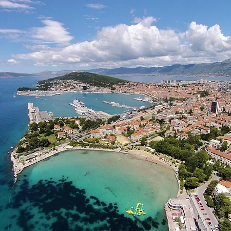 With Wifi - 15958 Сплит