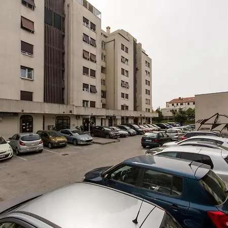 With Wifi - 15958 Apartament